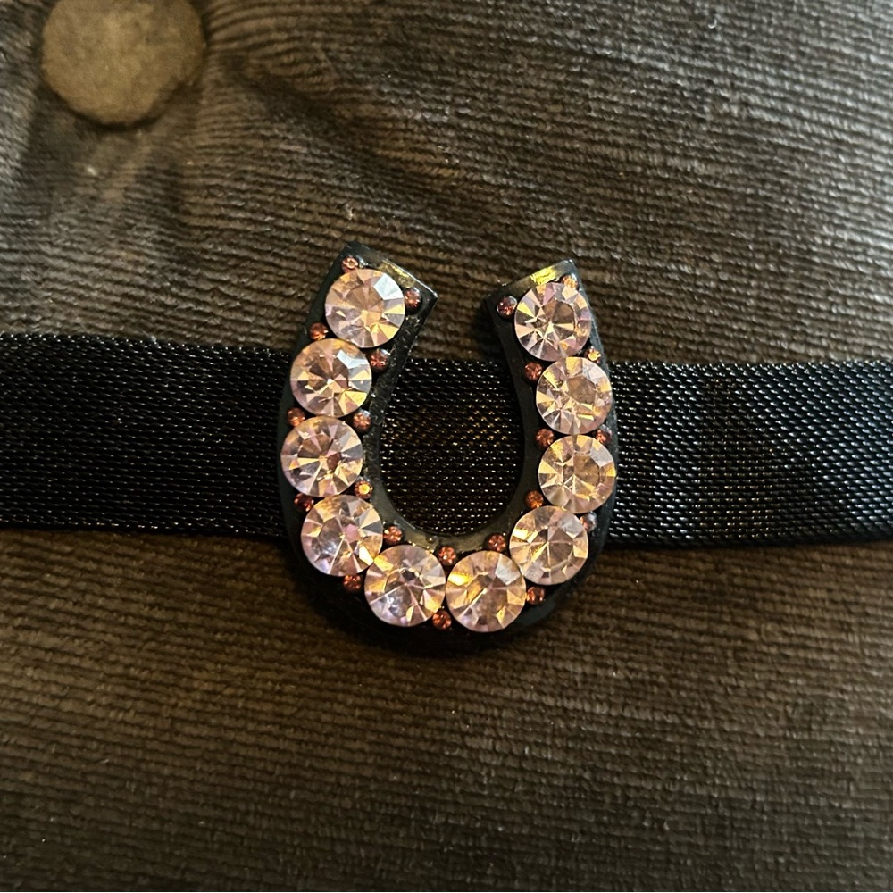 Crystal horseshoe bracelet